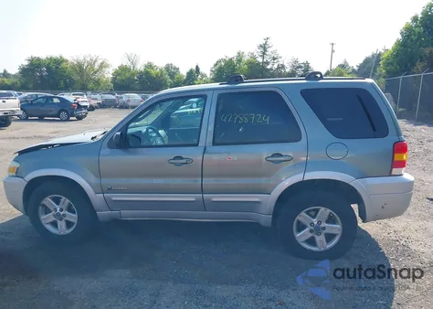 2005 Ford Escape Hybrid из США, поврежденный, VIN 1FMYU96H05KB95582